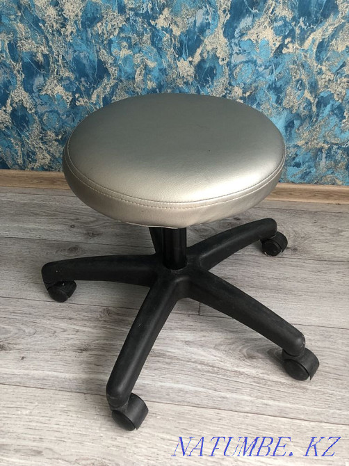 Продам стул Усть-Каменогорск - изображение 1