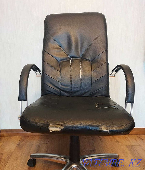 Кресло кожаный всё равно Усть-Каменогорск - изображение 2