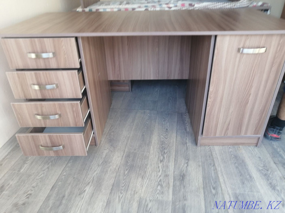 Office furniture for sale  - photo 1