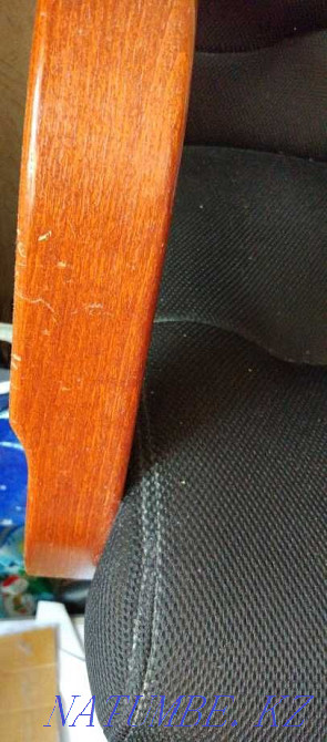 Computer chair for the head with wooden armrests Almaty - photo 3