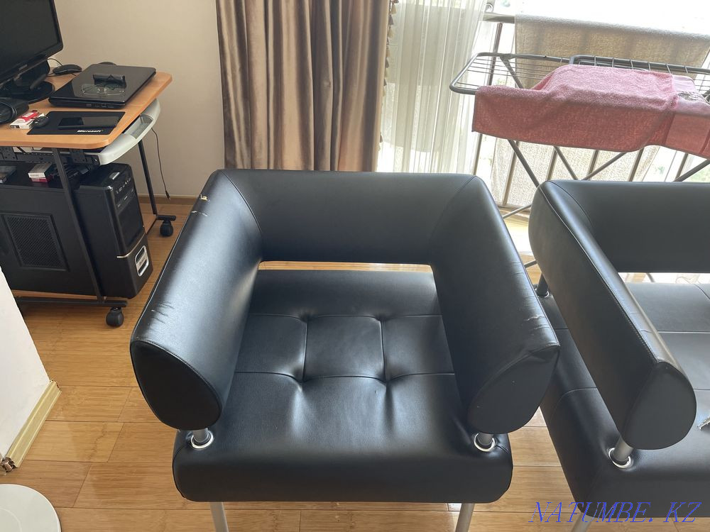 Sofa and armchair Almaty - photo 2