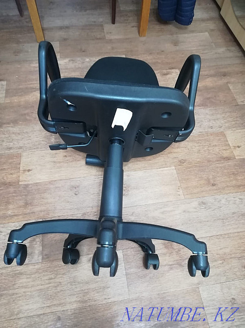 Office chair for sale in excellent condition Stepnogorskoye - photo 1