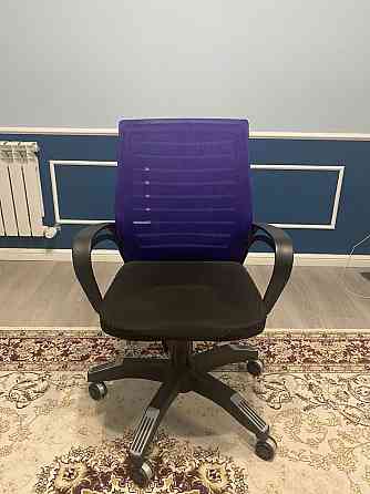 Продам офисное кресло Astana