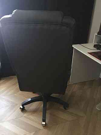 Продам офисное кресло  Өскемен