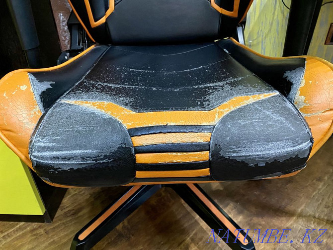 Ойын креслосы DXRacer Racing OH/RV131/ЖОҚ Қара/қызғылт сары  Алматы - изображение 8