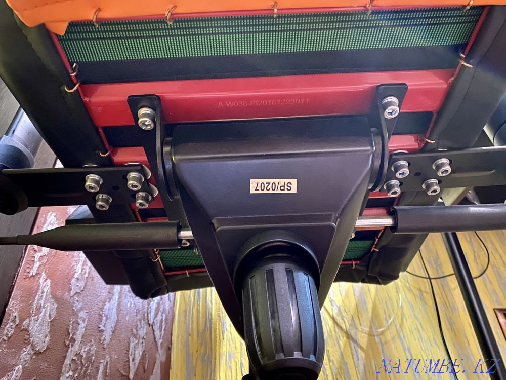 Gaming chair DXRacer Racing OH/RV131/NO Black/Orange Almaty - photo 6