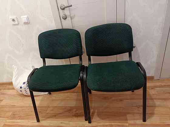 Продам офисные креслаи стулья 