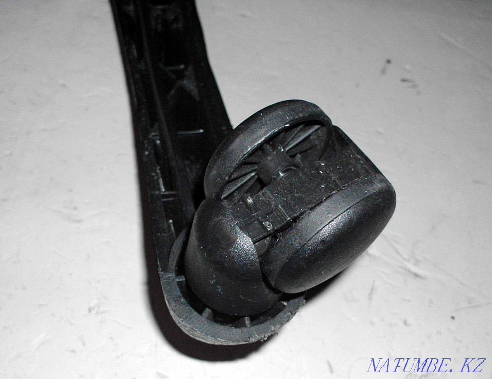 crosspiece with wheels from an office chair Karagandy - photo 5