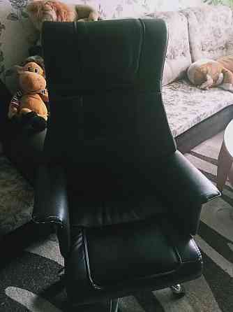 Продам офисное кресло Sorang