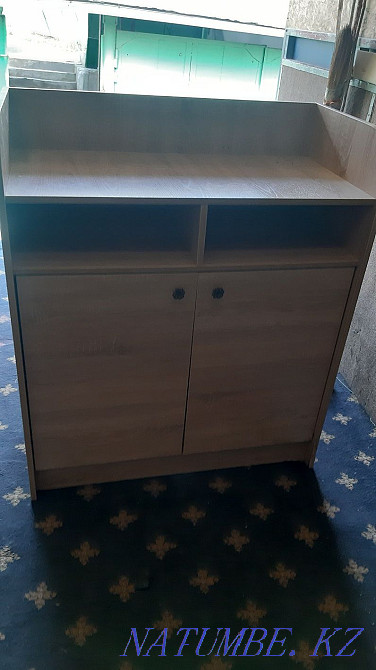 срочно продаются кресла и столик Алматы - изображение 3