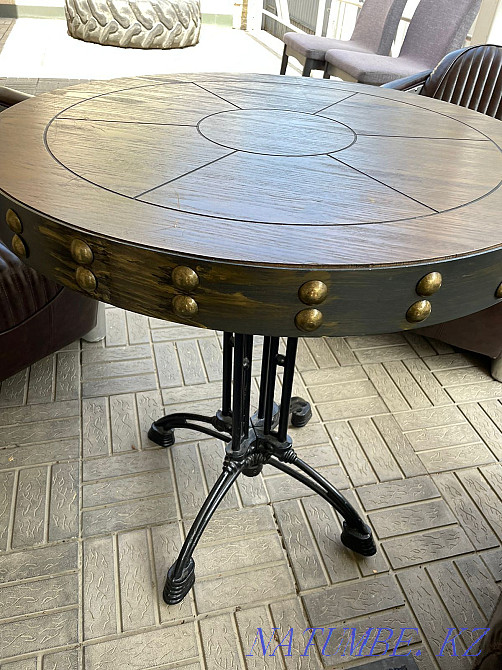 срочно продаются кресла и столик Алматы - изображение 2