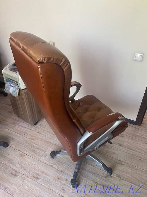 Leather office chair Almaty - photo 2