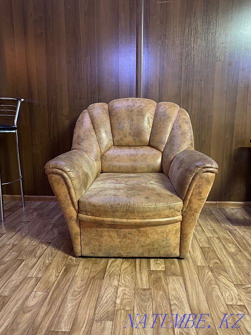 Кресла офисные 2шт б/у Караганда - изображение 1