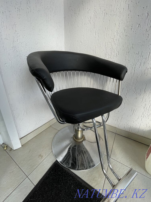 Кресло парикхмахера Костанай - изображение 1