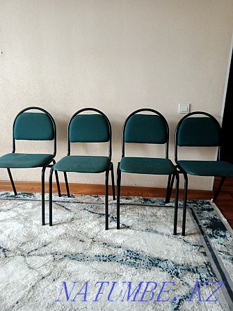 Продам стулья офисные 4шт Усть-Каменогорск - изображение 1