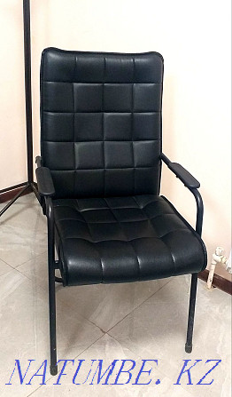 Кресло и вешалка из Зеты Гульдала - изображение 1