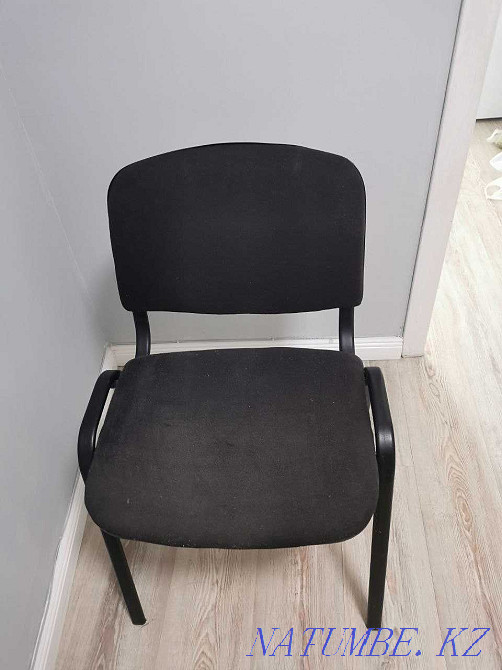 Стул (Кресло) железный с мягкой сидушкой и спинкой Астана - изображение 1