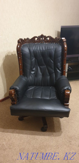 Кресло очень хорошее Костанай - изображение 1