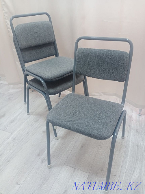 Офисные стулья. Количество 3 штуки Усть-Каменогорск - изображение 2
