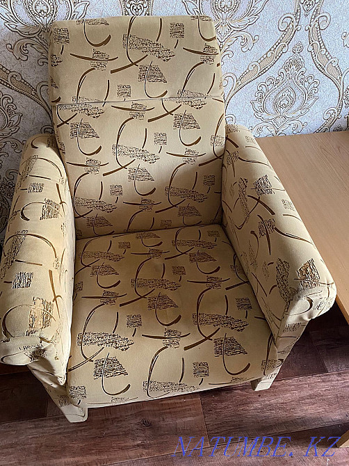 Armchair with coffee table Aqtau - photo 3