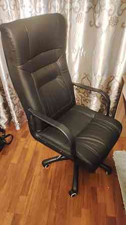 Продам кожаное кресло Shymkent