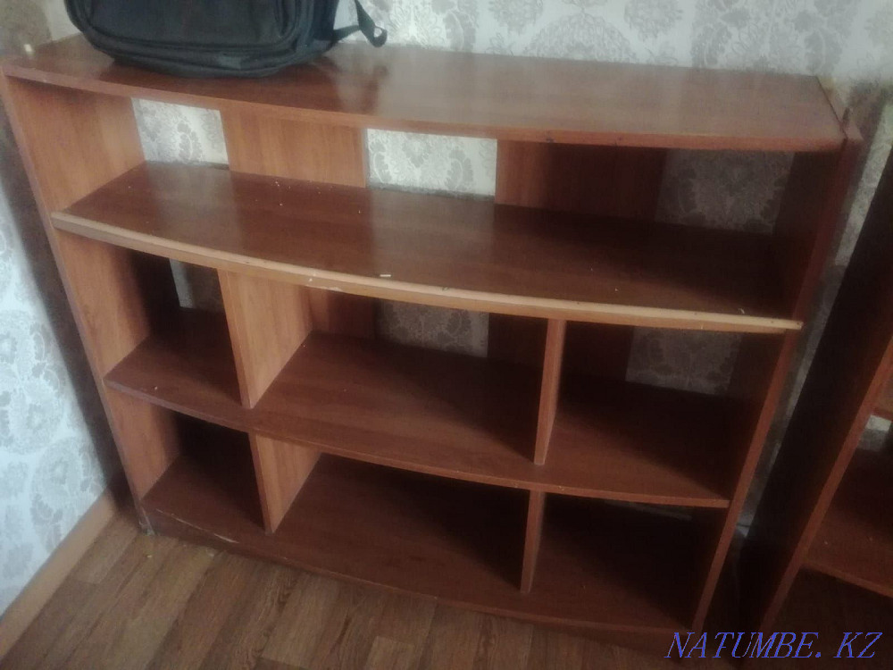 Продам книжную полку Мичуринское - изображение 1