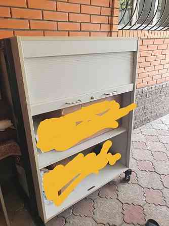 Продается шкаф на колесиках Almaty