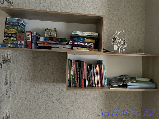 Bookshelf Oral - photo 1