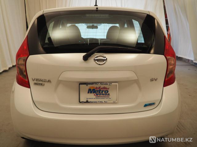 Nissan Versa  2015    года Джерси-Сити - изображение 5