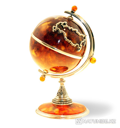 Souvenir "globe Moscow - photo 1