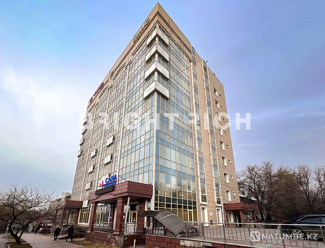 Entire business center, 5730 m² Almaty - photo 1