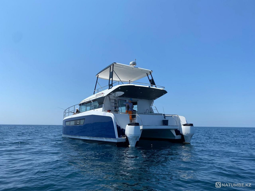 Catamaran lot No. 100 Vladivostok - photo 1