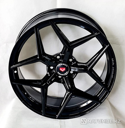 Астанадағы дөңгелектер r20 5x114.3 Бренд Vossen  Астана - изображение 1