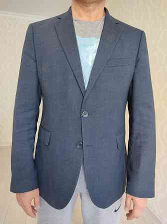 Продам пиджак синего цвета б/у Almaty