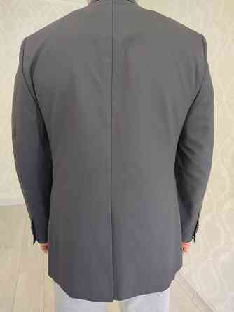 Продам коричневый пиджак, б/у Almaty