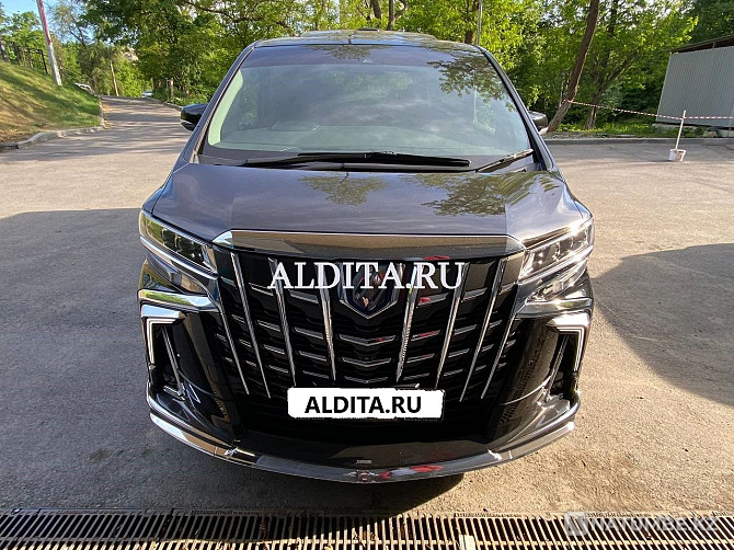 Toyota Alphard лот №22 Владивосток - изображение 1