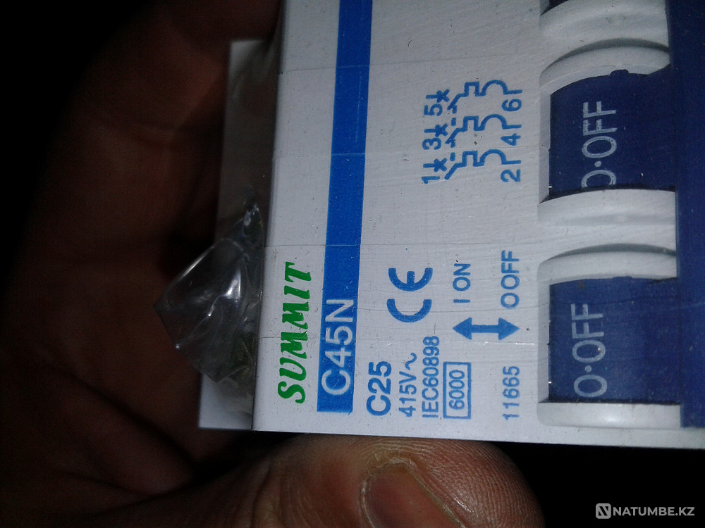 Автомат 3Р6А, 3Р 10 Ампер Алматы - изображение 1