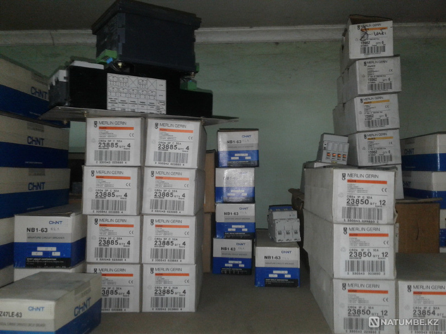 Schneider Electric "MERLIN GERIN" 1Р16А Almaty - photo 2