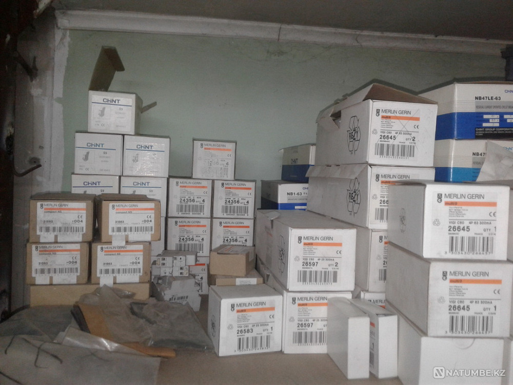 1Р10А, MERLIN GERIN Almaty - photo 4