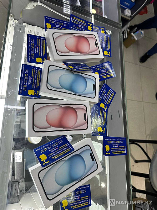 Smartphone Apple iPhone 15 256Gb Gold wholesale prices Promotion in Almaty Almaty - photo 2