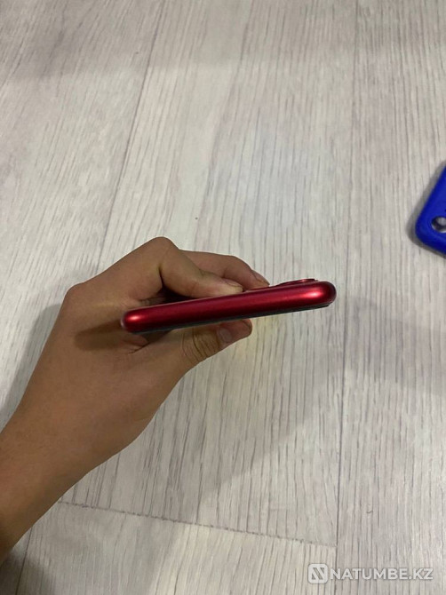Iphone 11 с коробкой Алматы - изображение 4