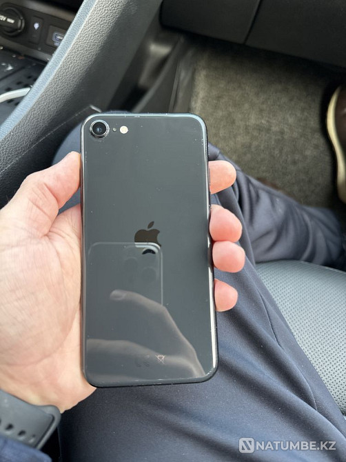 Iphone SE 2020 года Алматы - изображение 3