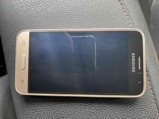 Samsung Galaxy J1. 2 сим карты. В отличном состоянии Almaty