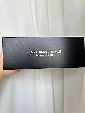 СРОЧНО Samsung Galaxy Z Fold 5G 512GB Premium Edition! Almaty