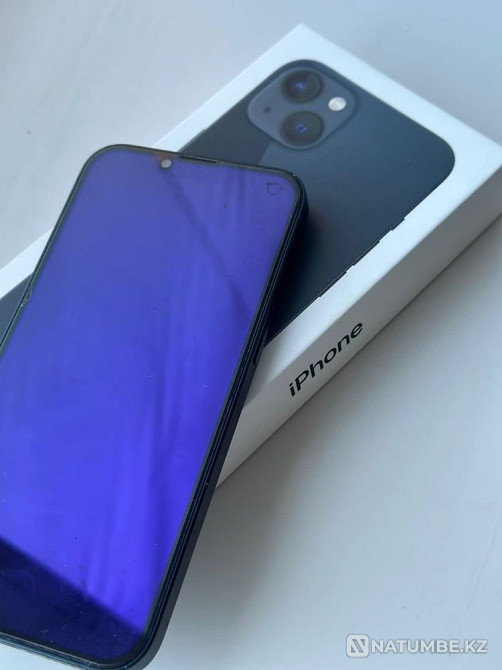 Iphone 13 128GB BLACK в хорошем состоянии 83% аккум-ра нету сарапин! Алматы - изображение 2
