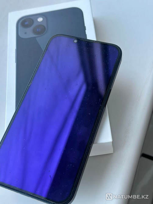Iphone 13 128GB BLACK в хорошем состоянии 83% аккум-ра нету сарапин! Алматы - изображение 3
