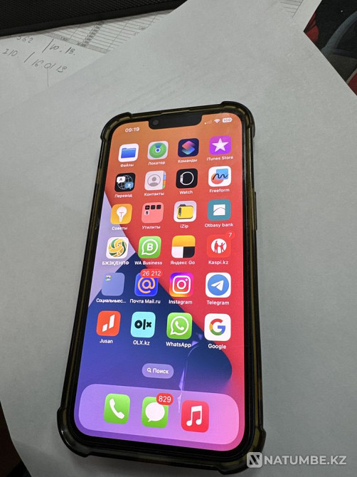 Iphone 13 128GB BLACK в хорошем состоянии 83% аккум-ра нету сарапин! Алматы - изображение 4