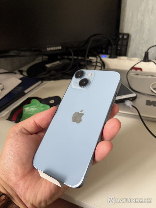 iPhone 14 128gb небесно голубой Алматы - изображение 3