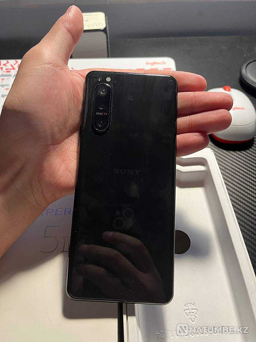Продам Sony Xperia 5 II 128GB + в подарок смарт часы Amazfit GTR 4 Алматы - изображение 3