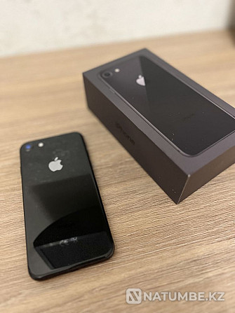 iPhone 8; 64 G; in perfect condition Almaty - photo 2